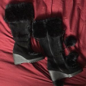 Authentic rabbit fur & suede Coach boots💓
